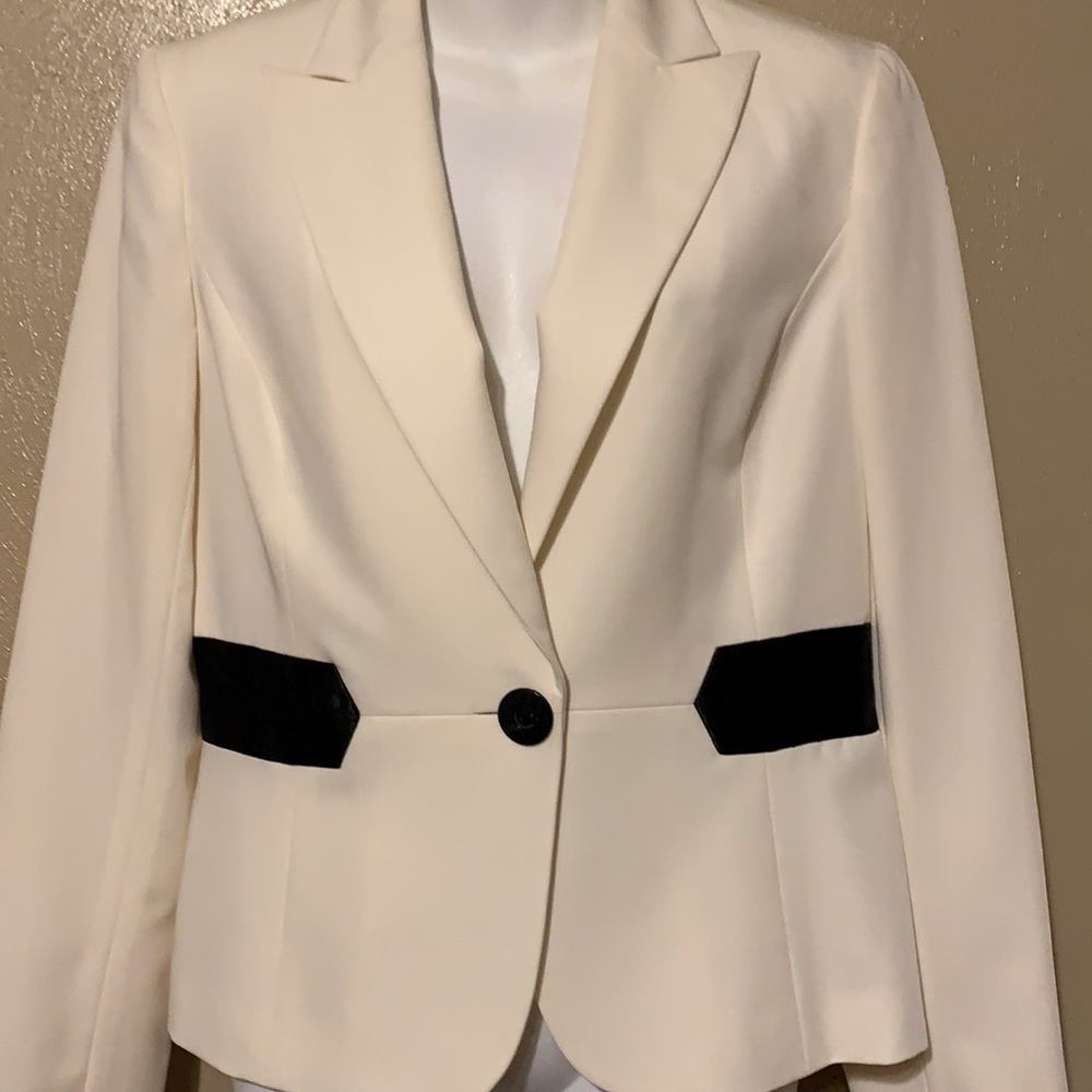 Nine West size 8 Cream Black blazer satin trim - Picture 2 of 8